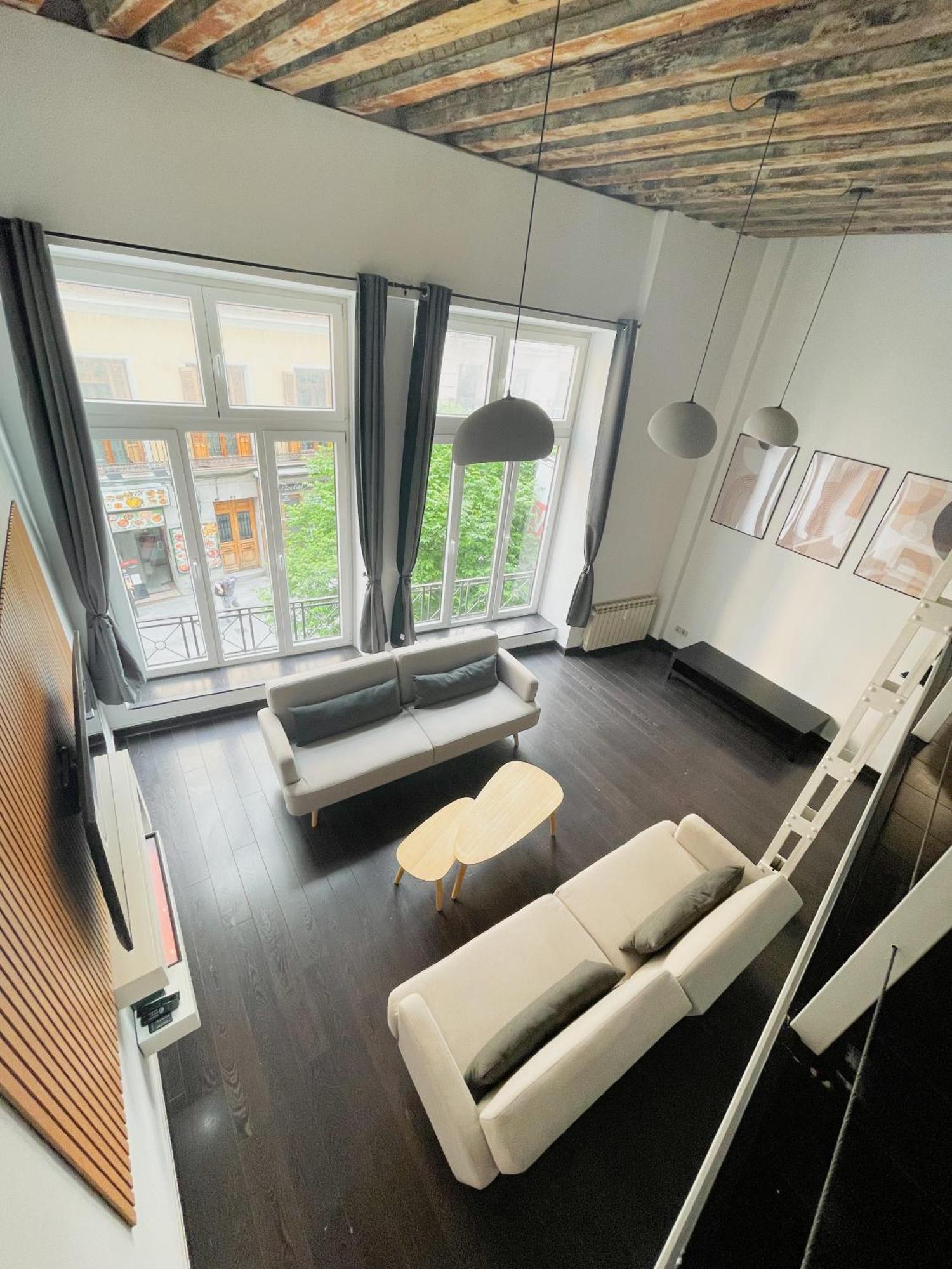 Carretas Duplex Exterior Derecha Apartment มาดริด ภายนอก รูปภาพ